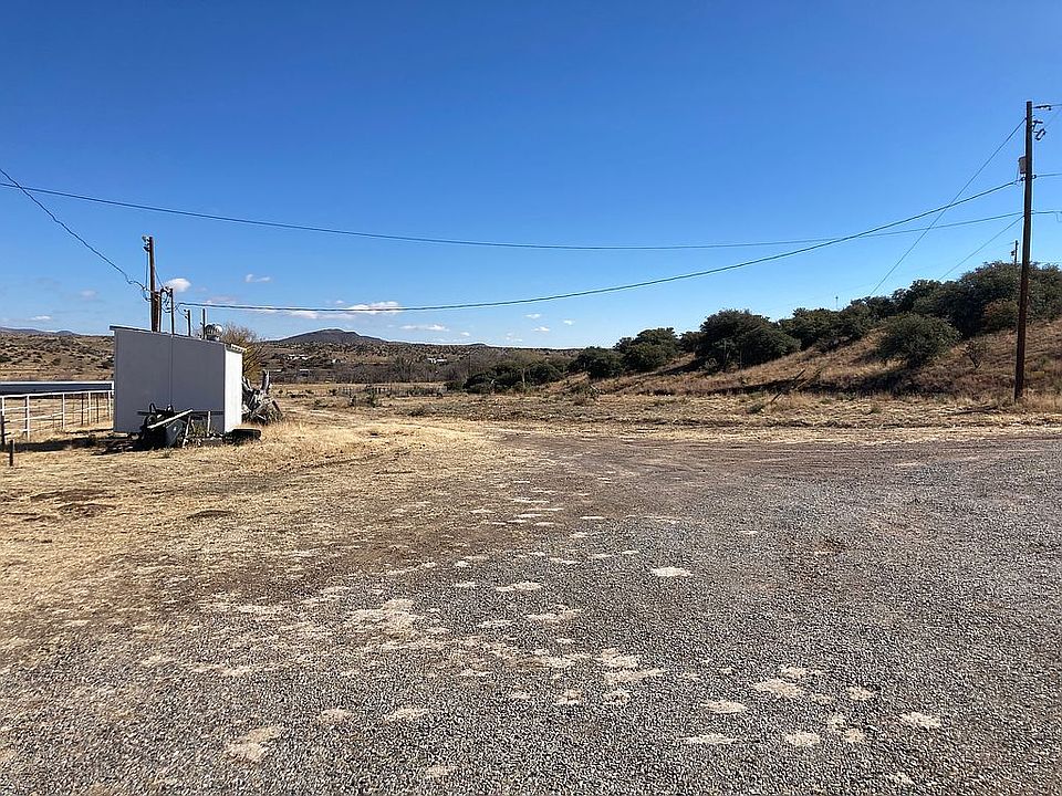 12.9 Acres, 1 shed