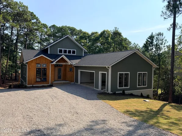 10 Overcup Lane, Pinehurst, NC 28374