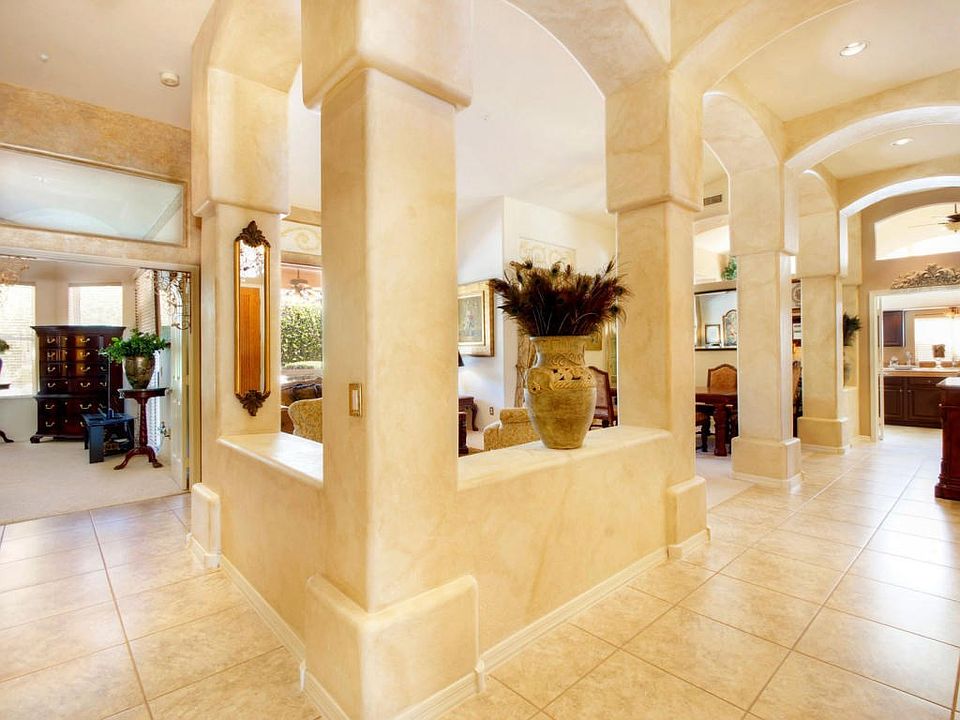 Foyer 1