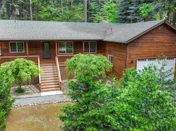 3117 Darby Ln, Pollock Pines, CA 95726