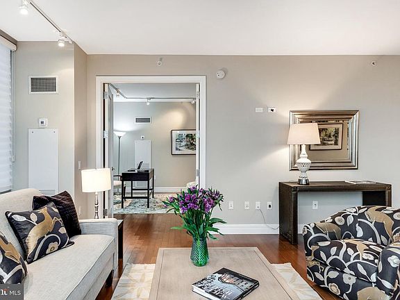 5th image of 1414 S Penn Sq Unit 19B
