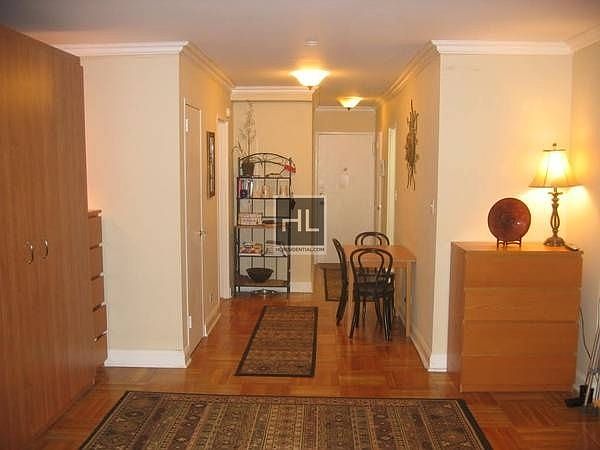 2nd image of 425 E 54th St #4T
