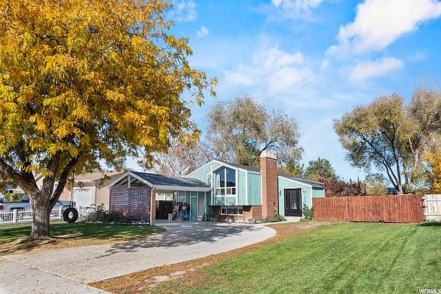 1st image of 1202 W Koradine Dr