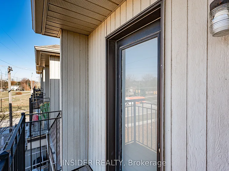 1812 Burnhamthorpe Rd E #90 — Photo 29