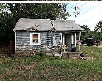 1st image of 706 N 6th St