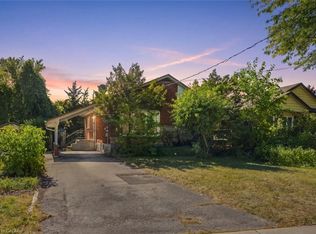 63 Ofield Rd, Hamilton, ON L8S2M6
