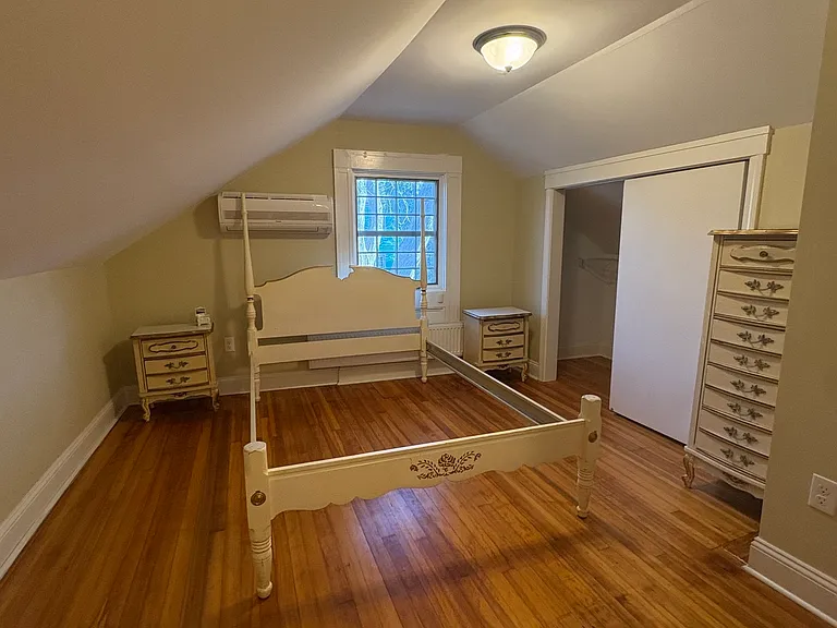 7 Coit St #2 — Photo 11