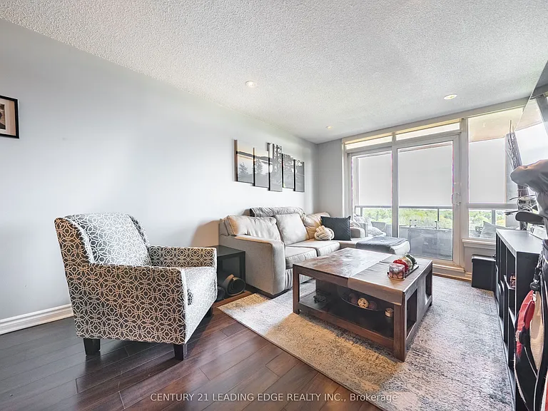 17 Barberry Pl #808 — Photo 19