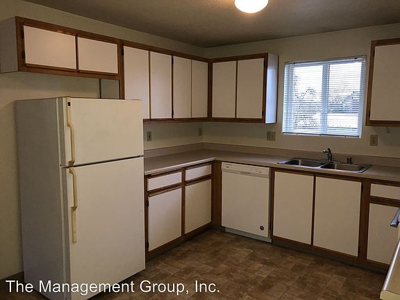 2nd image of 1451 N Goerig St APT 4
