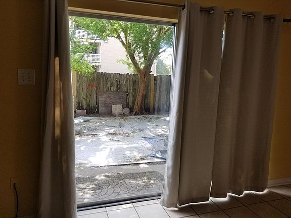 5th image of 3810 Canterbury Ln