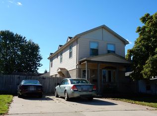 1327 Walnut St, Wyandotte, MI 48192
