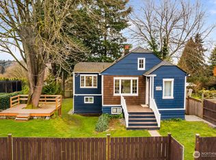 Homecroft, Seattle, WA 98106