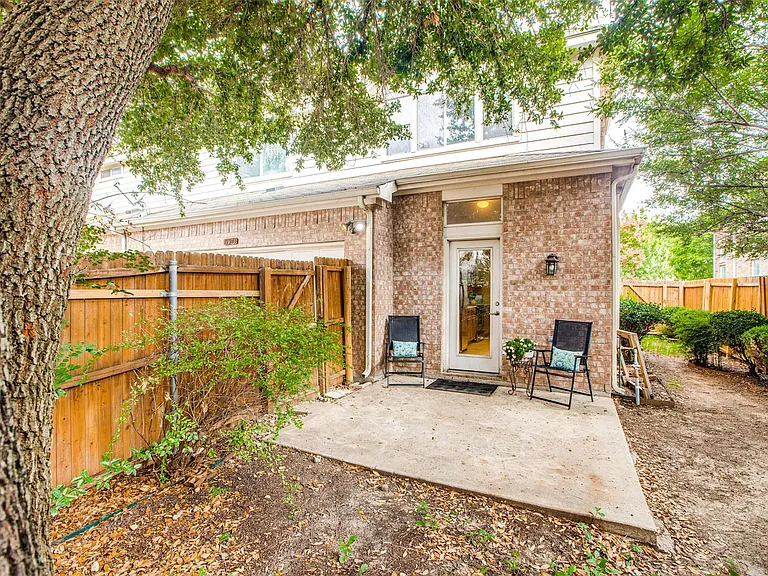 11549 Fountainbridge Dr — Photo 24