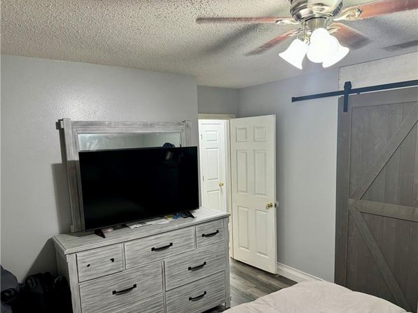 1979 Palmetto St, Lafitte, LA 70067