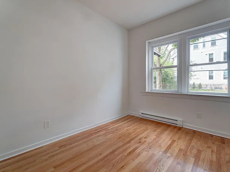 522 Elm St — Photo 10