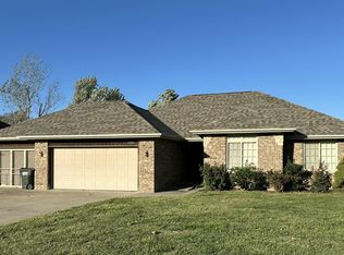 5461 Anita Ave, Pleasant Hope, MO 65725