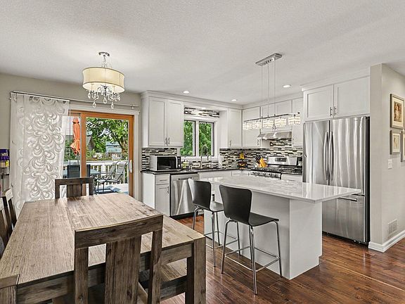 4th image of 4120 W 137th St