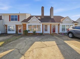 16 Riverchase Dr, Hampton, VA 23669