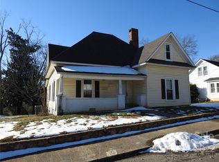 111 Cherry St, Jonesville, NC 28642