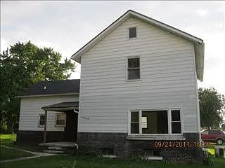 636 N Walnut St photo 1