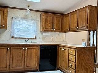 5th image of 6682 J R Dr