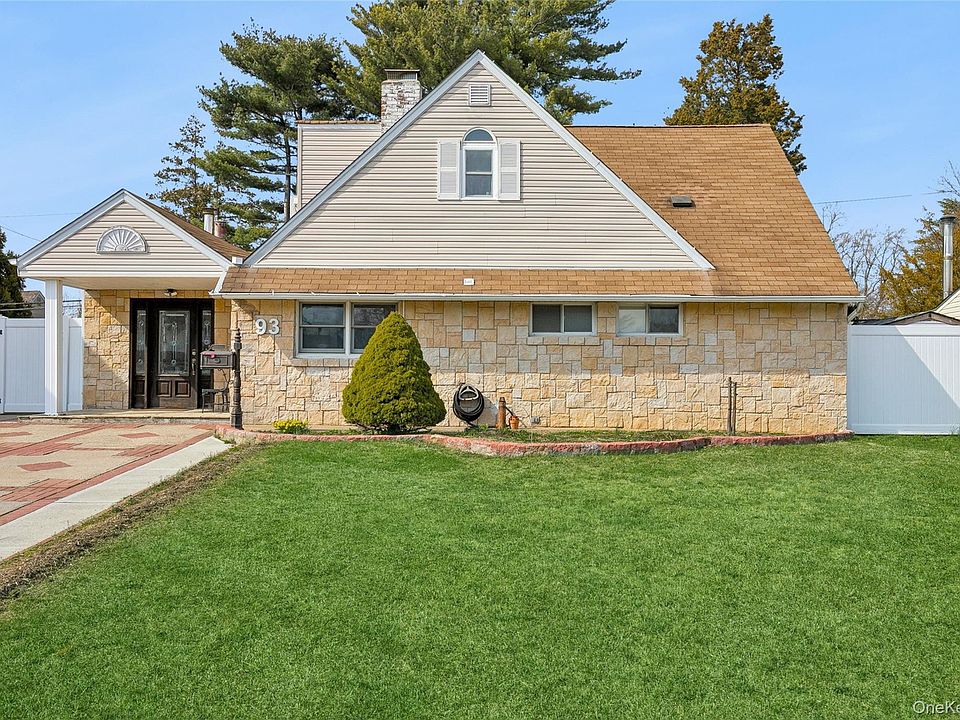 1st image of 93 Hearth Lane