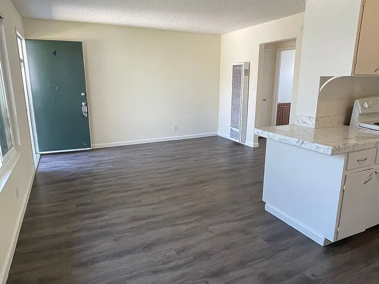Welcome to Tamarack Gardens! Located in the heart of Sunnyvale — Photo 7