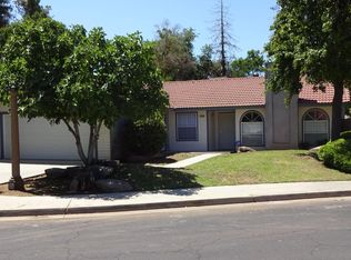 2346 Menlo Ave, Clovis, CA 93611