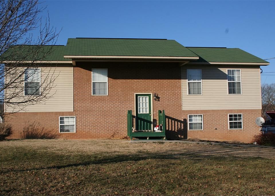 1st image of 701 Ross Dr