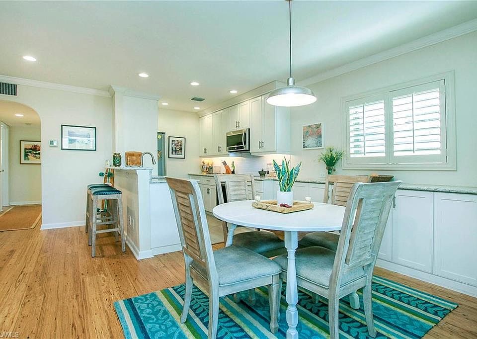 1st image of 641 Periwinkle Way Unit B4
