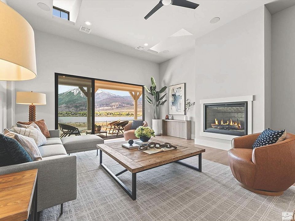 1st image of 1140 Eastlake Blvd