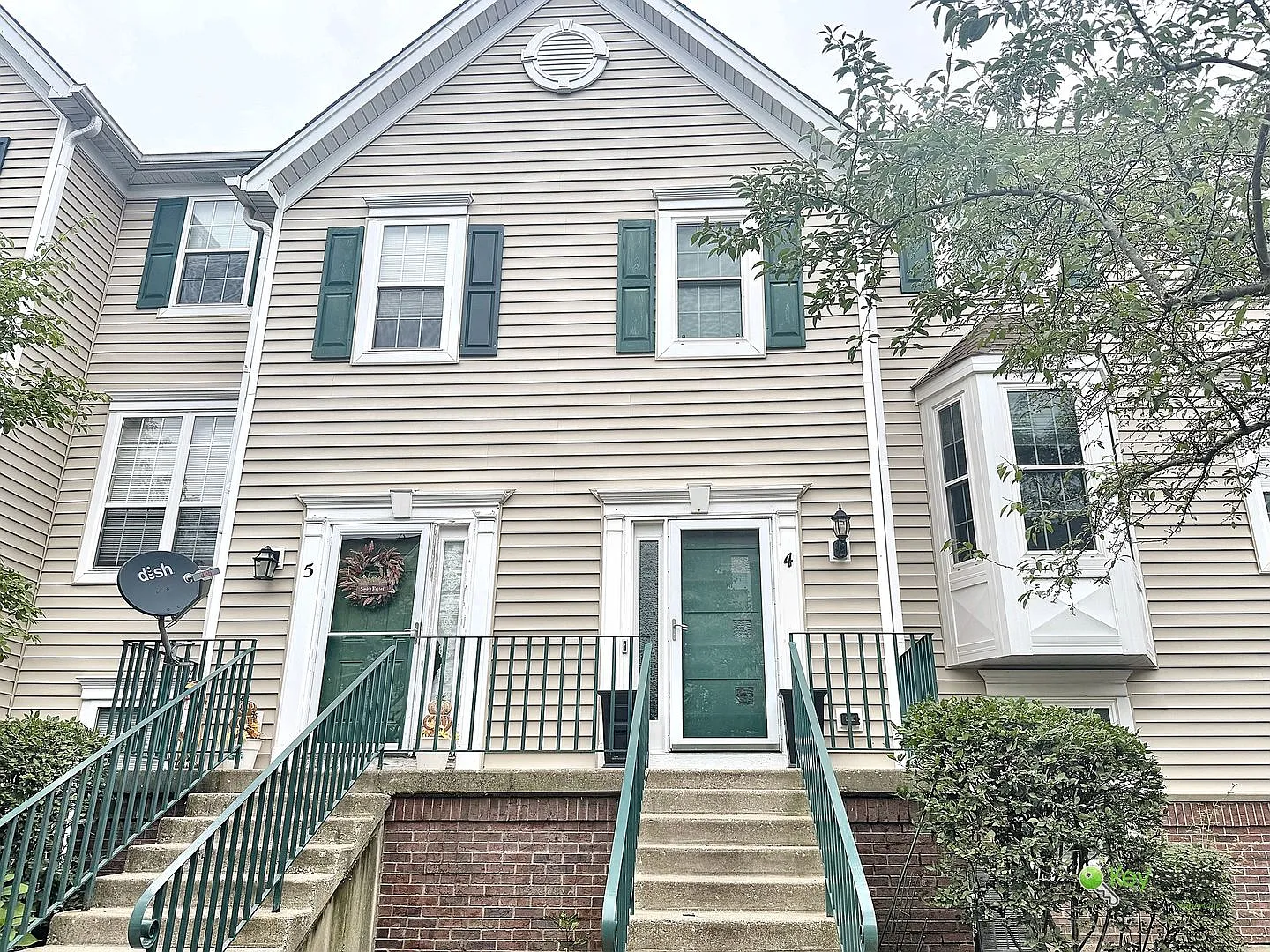Charming 2-Bed, 2.5-Bath Rental in Blackberry Countryside 2411 Courtyard Cir, Unit 4 — Photo 1
