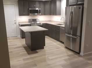 1032 Cherry Hill Ln, Webster, NY 14580