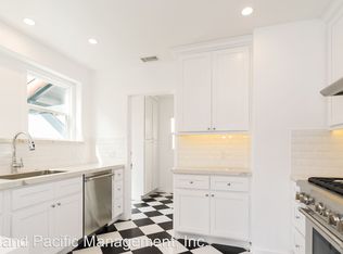 921 Highland Ave #A, Manhattan Beach, CA 90266