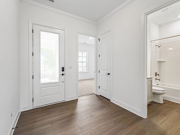 4th image of 2408 Abbeyhill Dr Lot 34