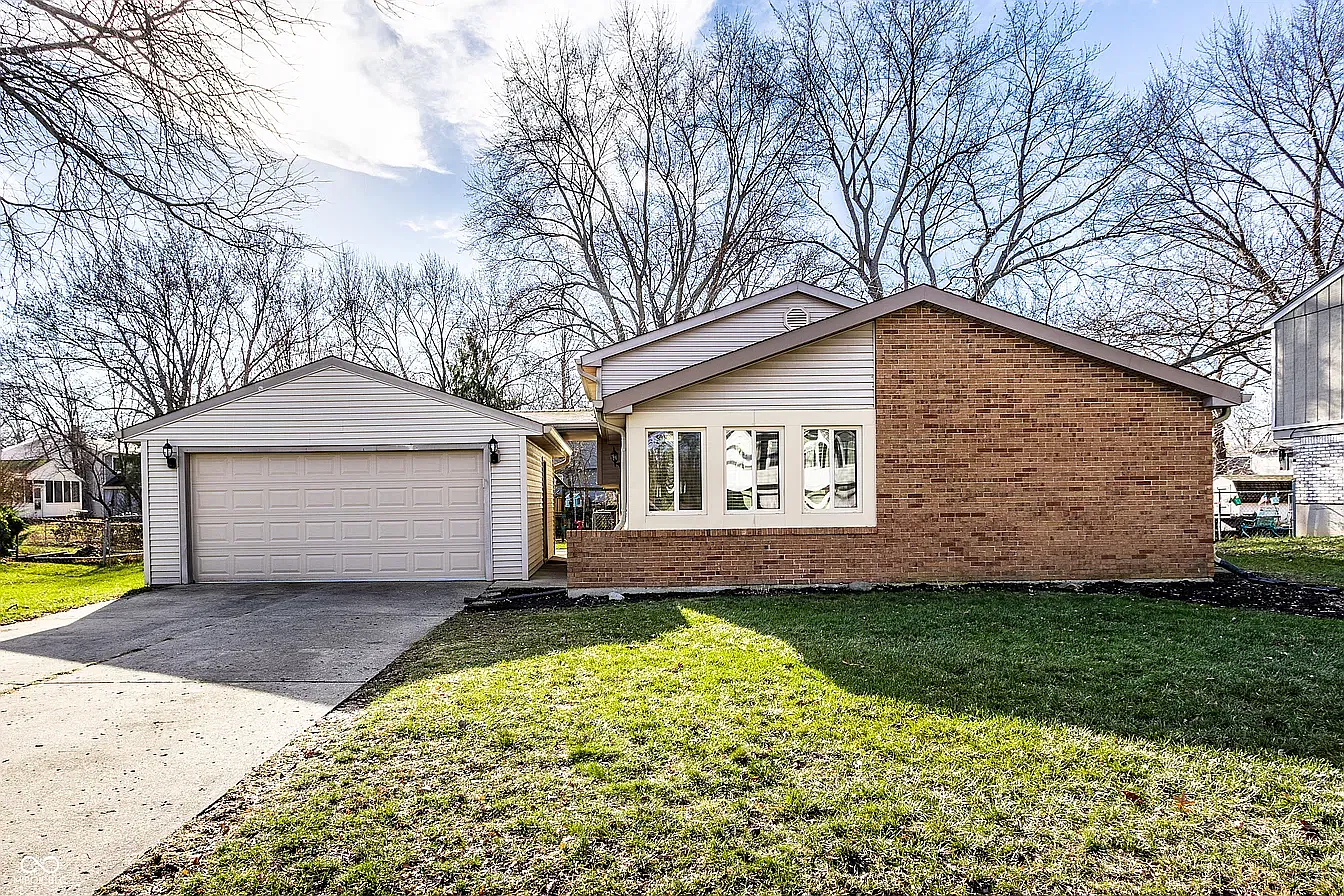 4 bed, 2.5 bath, 1936 sqft, $2,750 — Photo 1