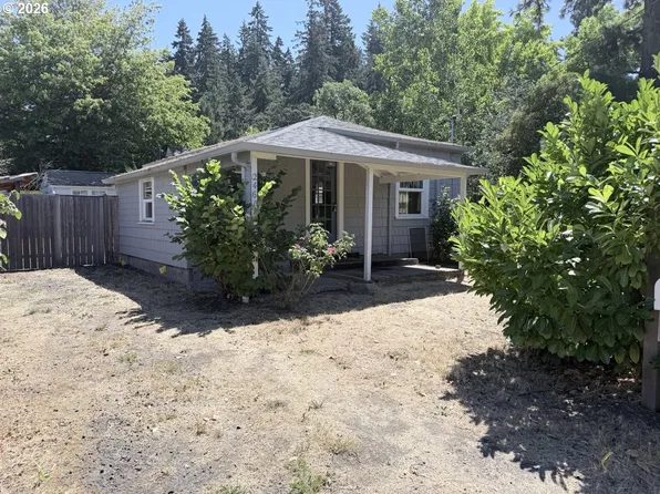 2461 Potter St, Eugene, OR 97405