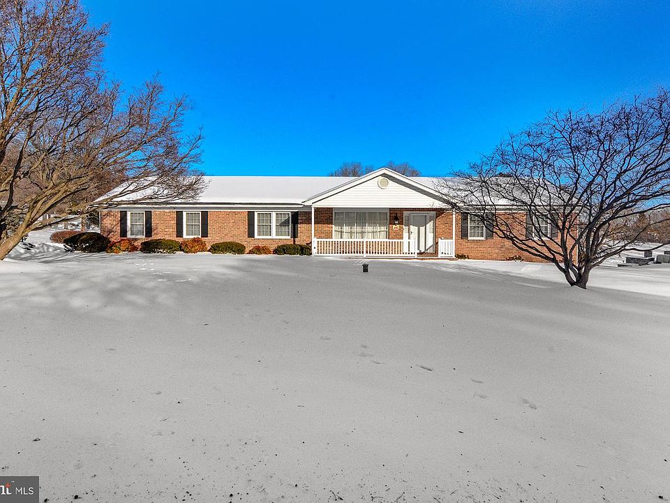 1st image of 3005 Moores Rd