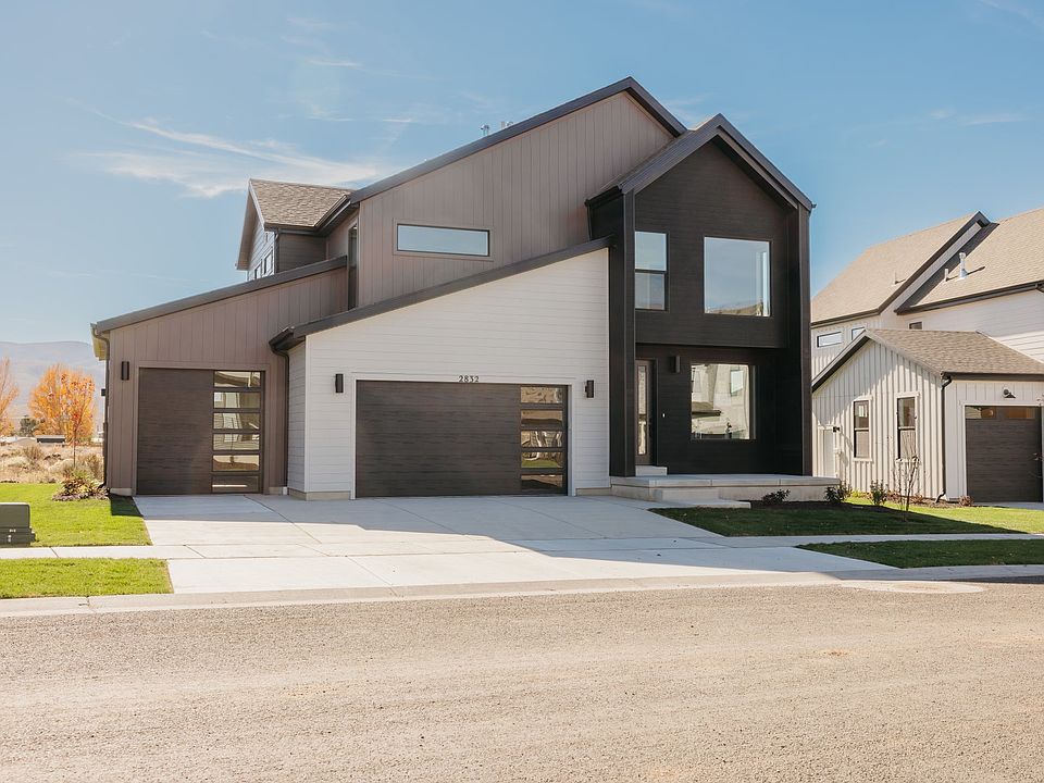 1st image of 2832 E Hayloft Ln #214
