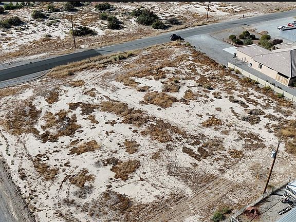 3rd image of 1931 Old West Ave