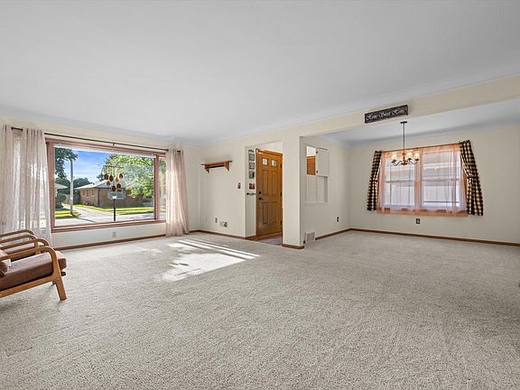 3rd image of 3544 21st AVENUE