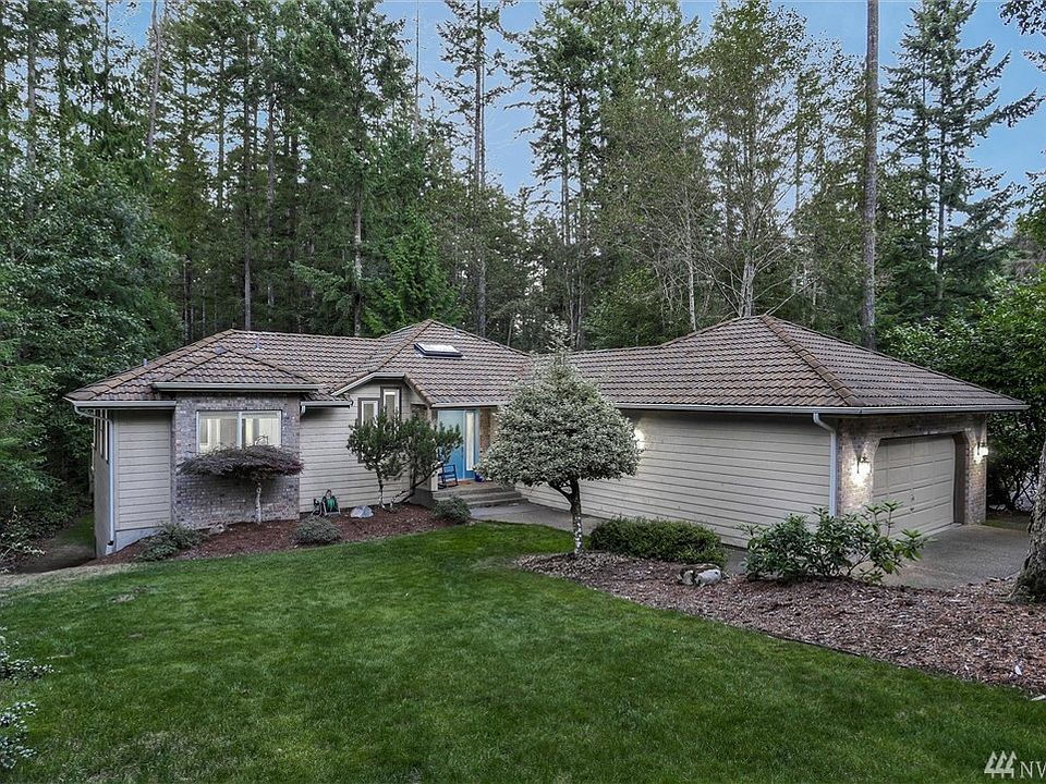 1st image of 6762 McCormick Woods Dr SW
