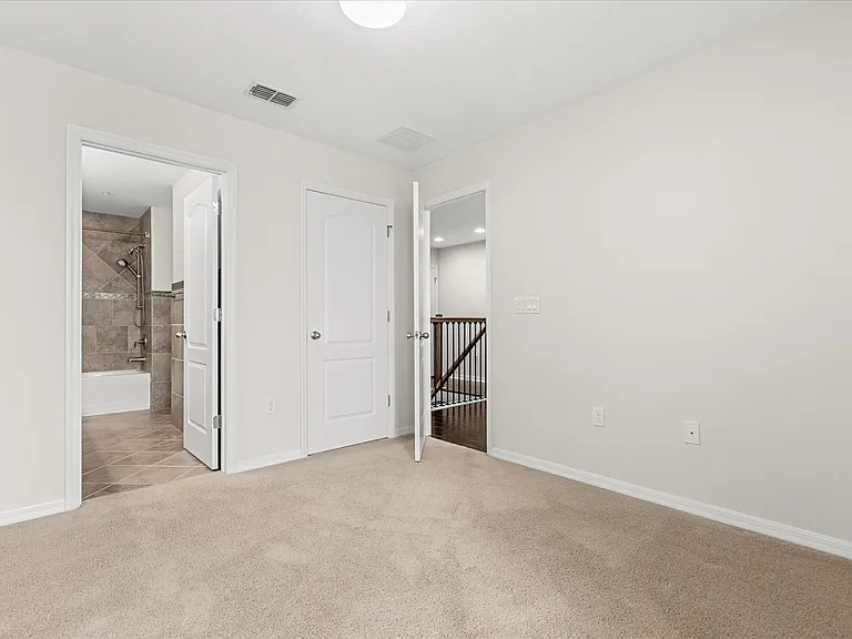 2046 Prospect Ave #1 — Photo 24