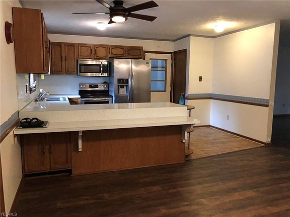 5th image of 929A Canterbury Ln