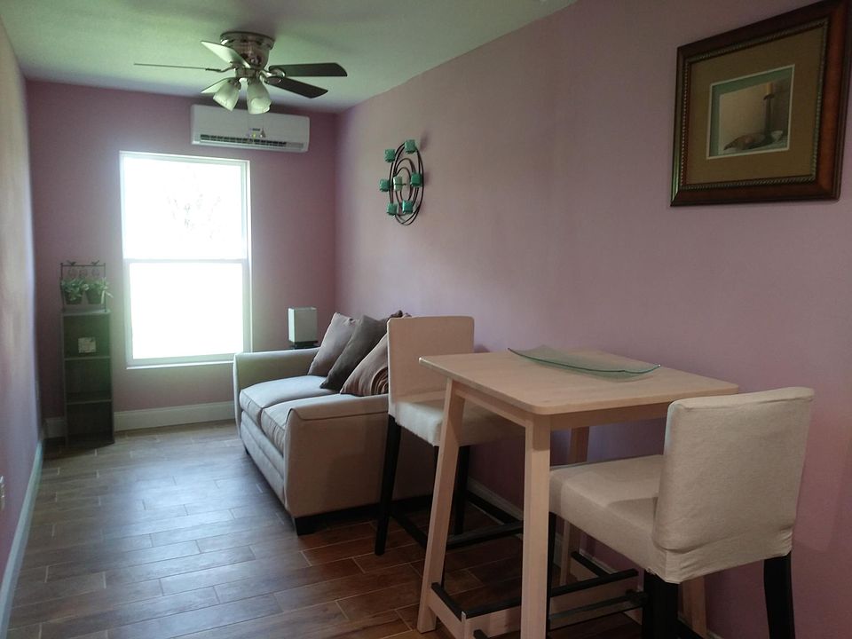 1st image of 2982 Heatherside Ave