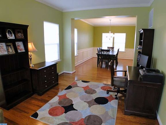 4th image of 703 Traugers Dr