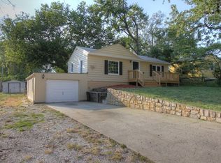 4930 N Ewing Ave, Kansas City, MO 64119