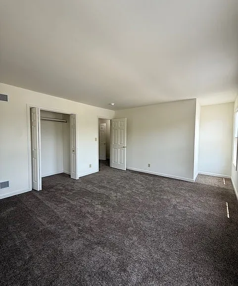 Fairfield Street - 515 — Photo 11