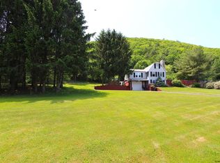 2467 Delaware Tpke, Voorheesville, NY 12186