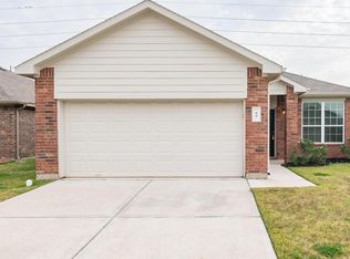 44 Santa Barbara Dr, Manvel, TX 77578